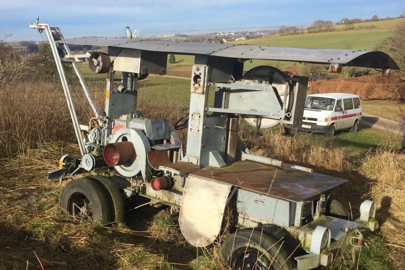 Foto 08.02.14 10 00 00.1.jpg (154.01 KiB) 2938 mal betrachtet fahrbare Säge komplett