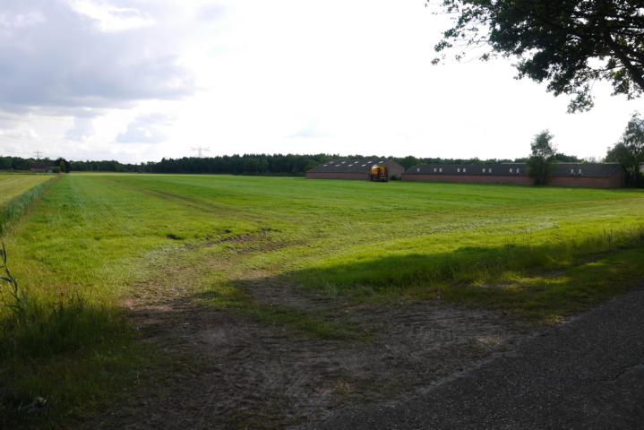 Auf dem Weg nach England haben wir uns nochmal das NUENEN Rallyfield angesehen.