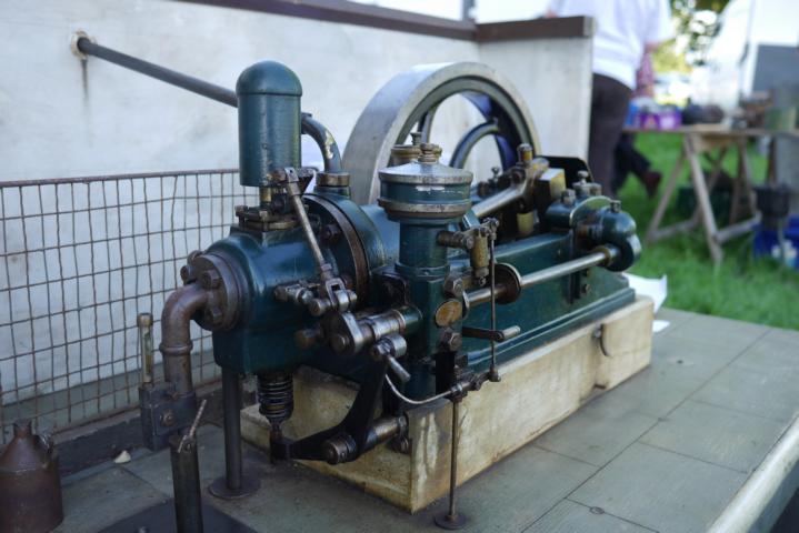 Modellmotor zu verkaufen