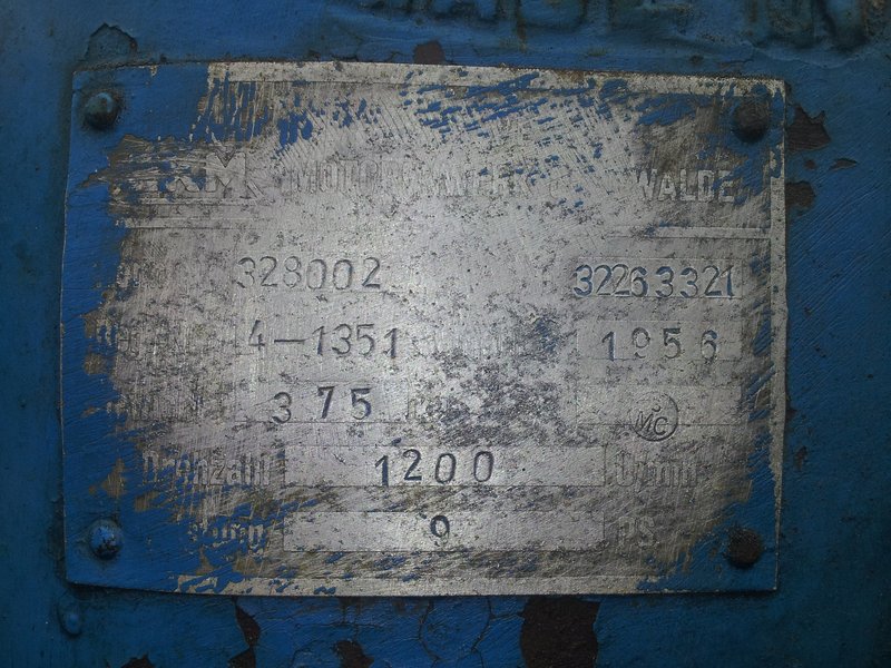 20140628_140747.jpg (1.44 MiB) 2517 mal betrachtet Typenschild