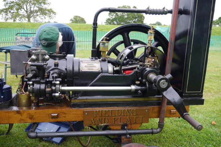 Fielding&amp;Platt, Oil engine, Gloucester, England