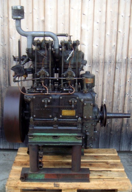 mwm-b.jpg
