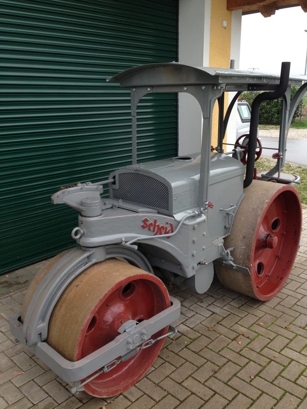 Standmotor9.jpg (855.85 KiB) 3937 mal betrachtet Scheid Walze mit Sendling Verdampfermotor