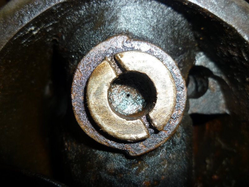 Deutz CM2 003.JPG (291.78 KiB) 2813 mal betrachtet Mischventil mit 1 mm Düse