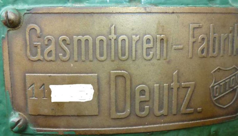 Typenschild.jpg