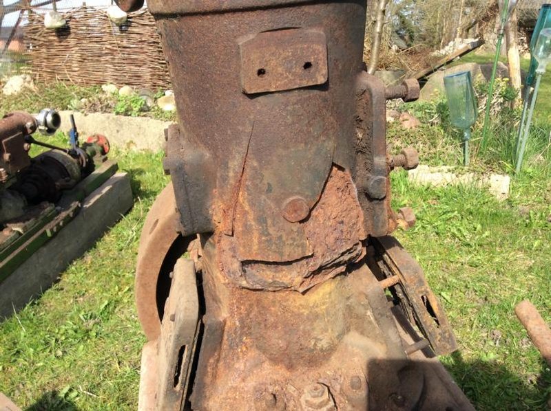 Deutz Glühkopf 002.JPG