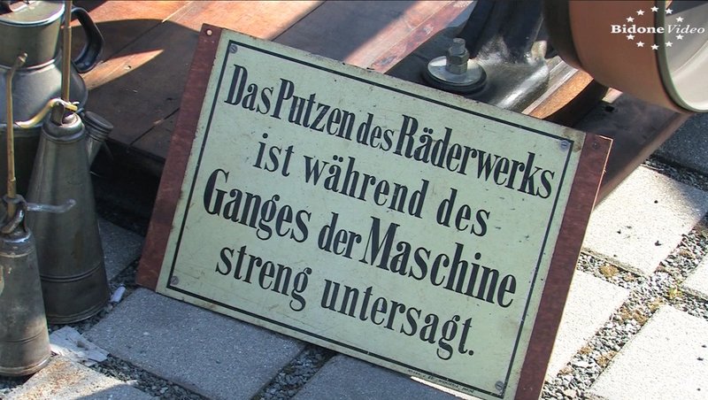 Bildschirmfoto 2015-04-23 um 18.52.15.jpg