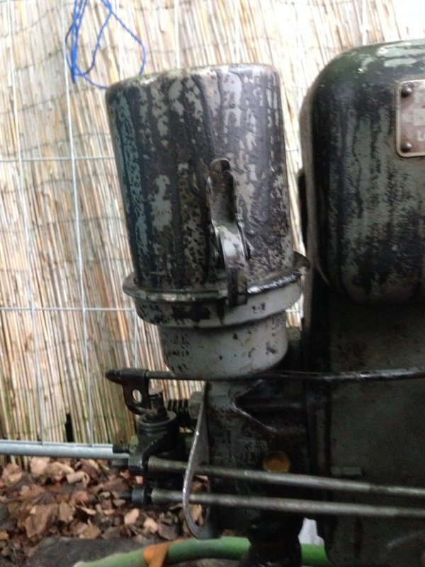 image.jpg (189.87 KiB) 3726 mal betrachtet Der Luftfilter