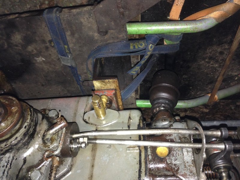 IMG_1459.JPG (287 KiB) 5017 mal betrachtet Die verbogenen Stößelstangen