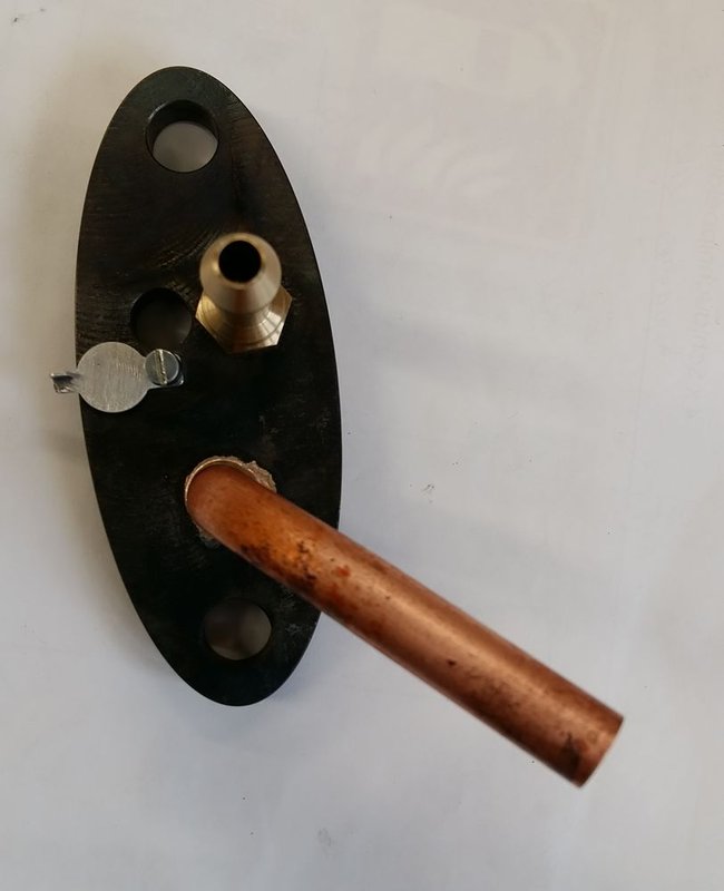 20160219_120417_LLS.jpg (45.52 KiB) 3839 mal betrachtet Wolseley WD Gasflansch