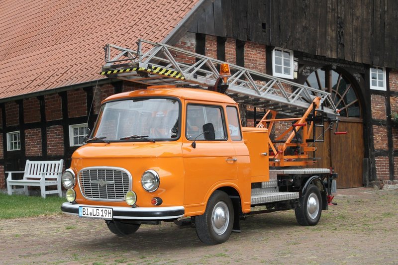 Barkas FR DL10 seit 2011 .JPG