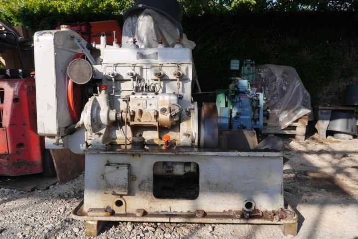 Ich suche noch immer nach weiteren W50 Motoren.