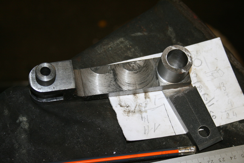 Die Einzelteile des nachgebauten Luftpumpengestänges