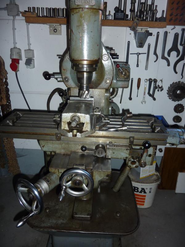 Fräsmaschine 3.12.16..JPG