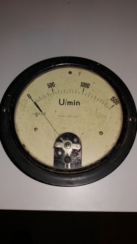 Drehzahlanzeige.jpg