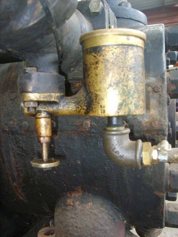 S8302307.JPG