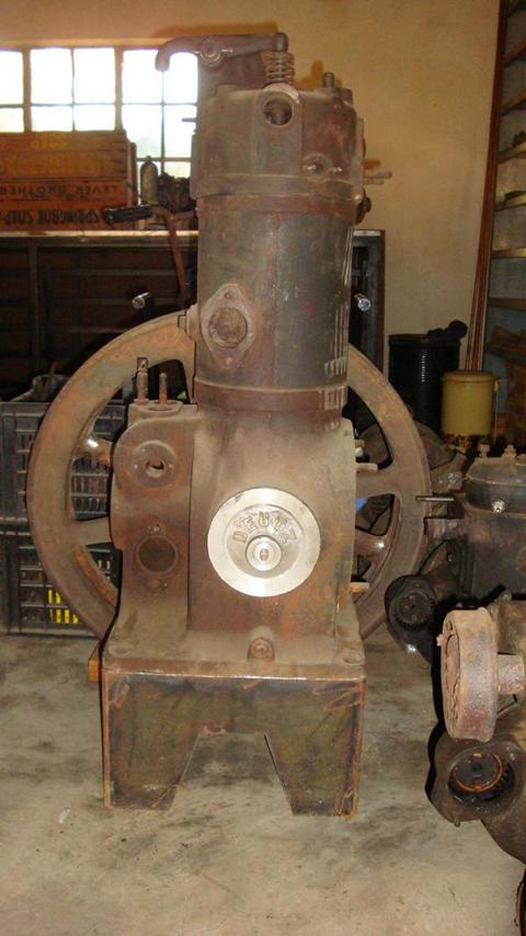 Deutz CM Seite.JPG