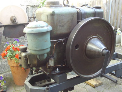 GB hat noch grüne farbreste am tank kommt dem holder grün sehr nahe