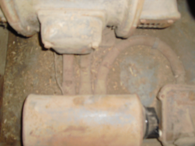 zwei Kabelstränge zw. Motor und Schalter, ein Strang zw. Schalter und Dose