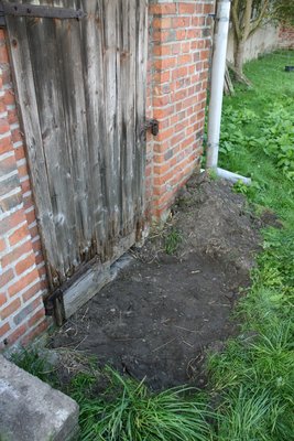 unbekannter Motor 002.jpg (2.84 MiB) 8476 mal betrachtet Der Aushub