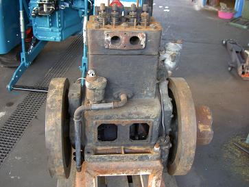 K800_Schlueter_Standmotor_2_01.JPG
