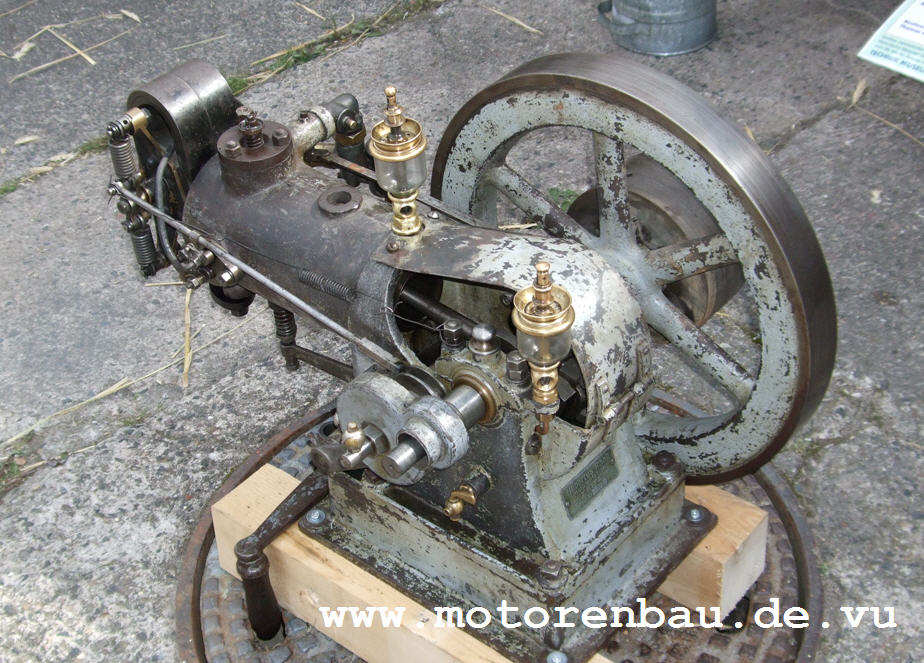 liegender Viertaktmotor der Motorenfabrik Hubert Raab, Zeitz