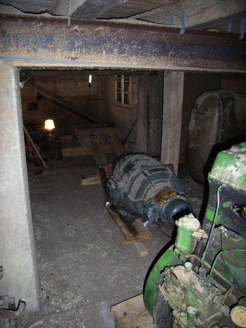 M202B-04.jpg