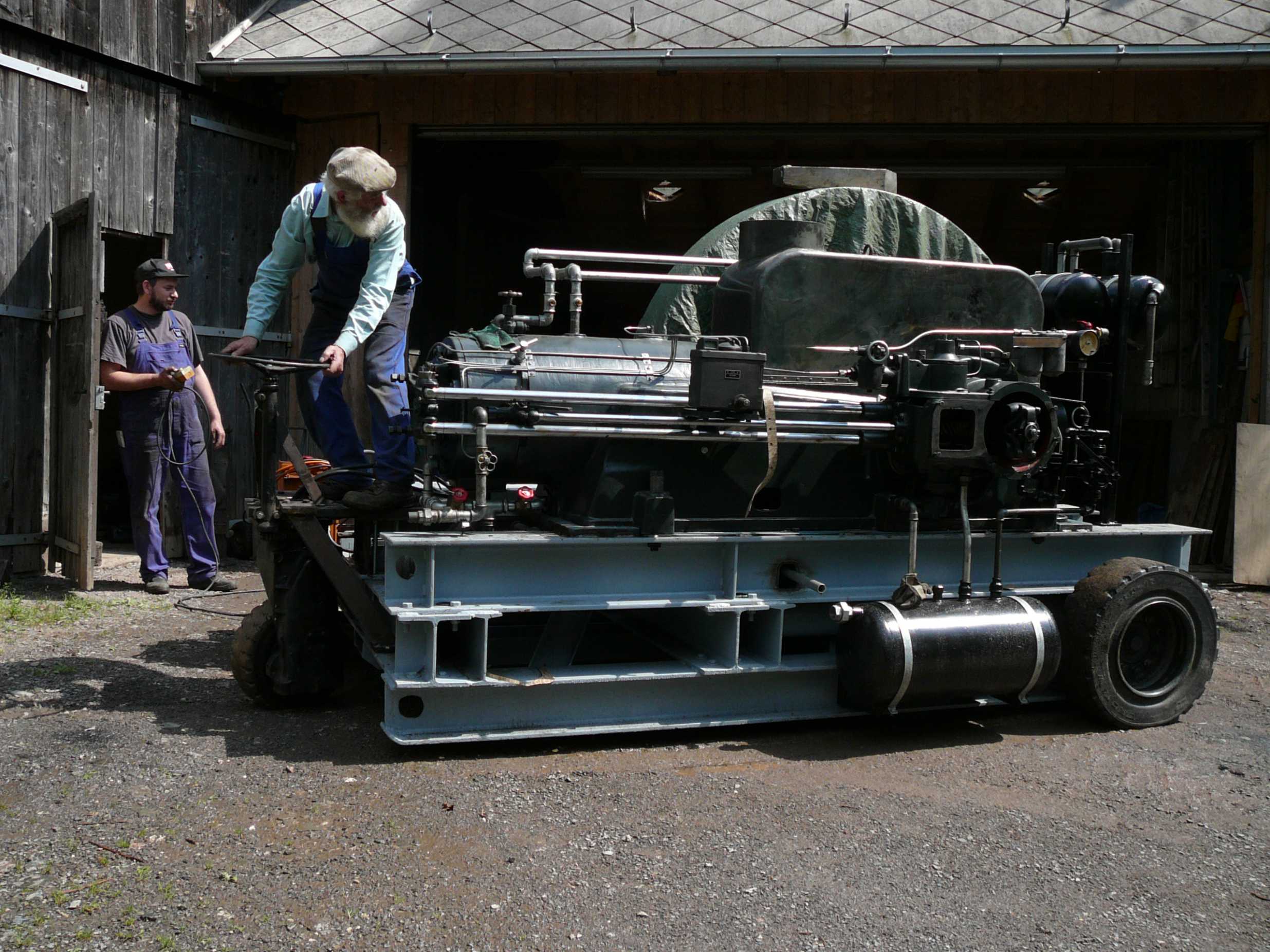 wieder fast zusammen.jpg