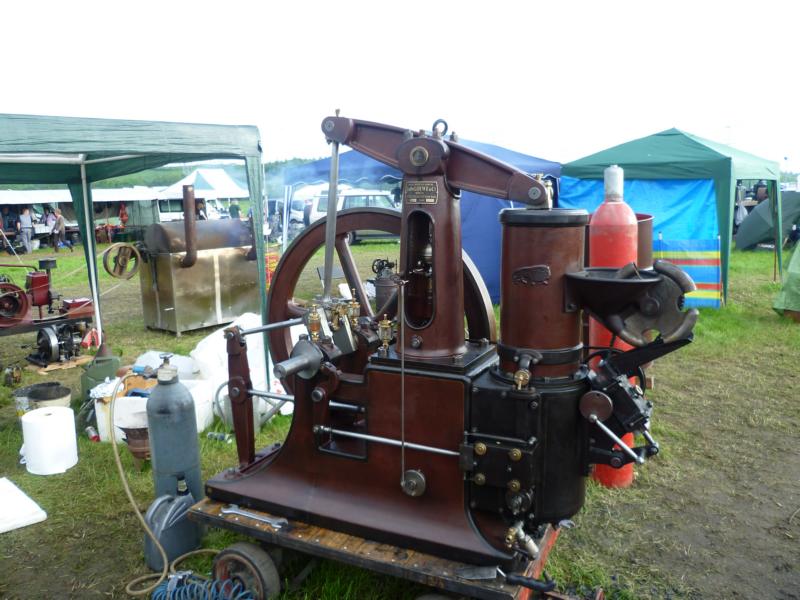 Die Heißluftkraftmaschine von Thomas welche sehr schön lief