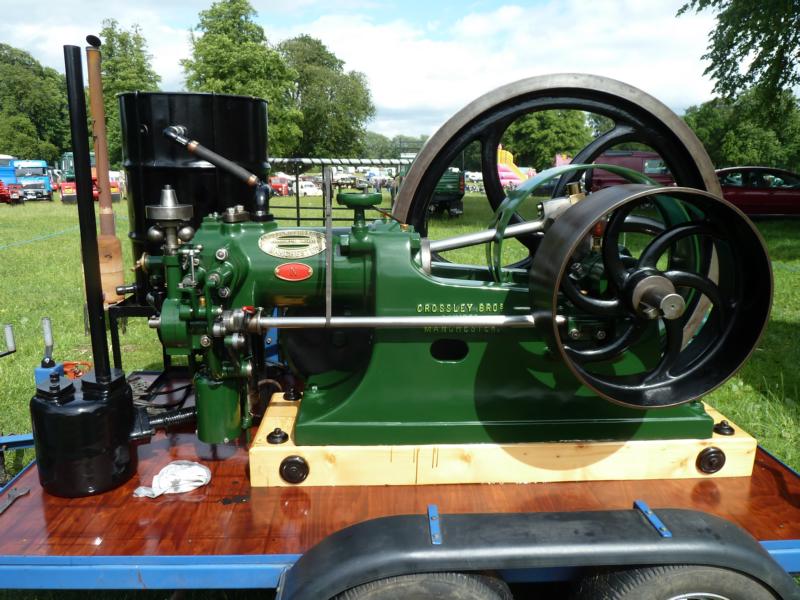 Crossley Gasmotor mit Glührohrzündung, Typ N