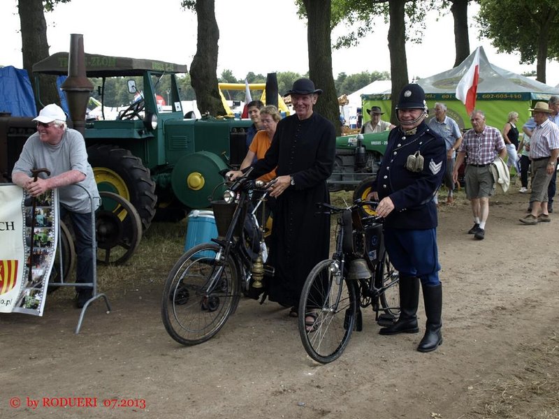 Auch die beiden Herren waren zugegen,...