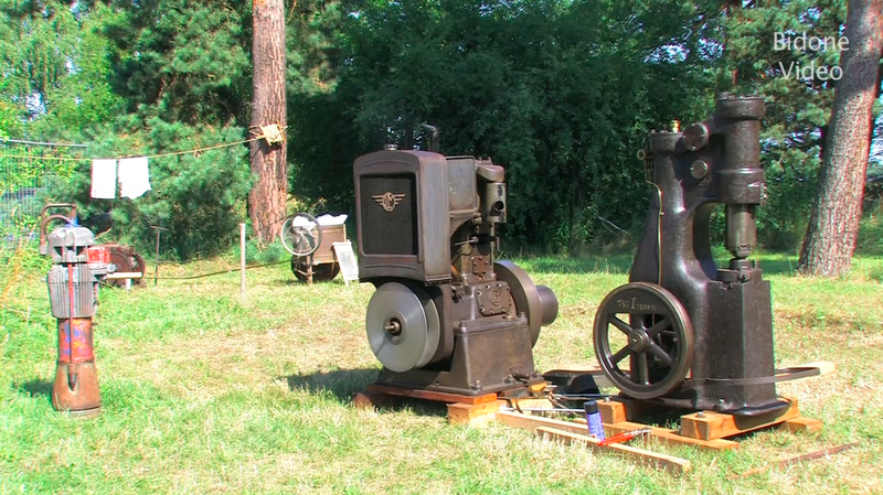 Ein Peugeot mit Lufthammer.